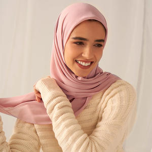 Vente directe en usine Vente en gros Hijab en mousseline de soie Hijab en mousseline de soie fluide Écharpe Hijab en mousseline de soie imprimé personnalisé - Product Image 1