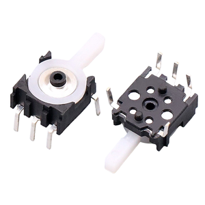 Interruptor de límite compacto RES-G01, 5 pines horizontal (montaje a través de orificio) con actuador blanco, mecanismo de reinicio basculante de lado a lado - Product Image 1