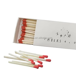 Scatole di <span class=keywords><strong>fiammiferi</strong></span> nere personalizzate lamina d'oro in legno <span class=keywords><strong>fiammiferi</strong></span> di sicurezza con testa colorata accessori per fumare pubblicità candele Hotel - Product Image 4