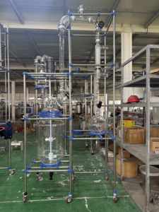 Equipo de destilación con diseño encamisado El Reactor de destilación de vidrio AI ML predice azeótropos 22 más de etanol 18 ahorro de energía - Product Image 6