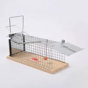 Vente chaude réutilisable Rat attraper des souris pièges à souris cage à souris piège à souris treillis métallique et pièges antiparasitaires en bois - Product Image 1