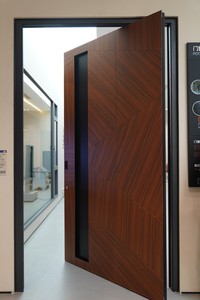 Puertas Francesas de Hierro de Diseño Moderno y Lujoso, Puertas Exteriores de Hierro Forjado, Puerta Doble Frontal - Product Image 2