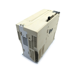 Nouveau module PLC d'entraînement AC SGDV-330A01A002000 d'origine, conforme EPR et certifié CE, en stock dans l'entrepôt - Product Image 4