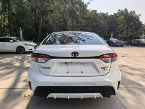 Auto Usata Levin Corolla 185T CVT Sport Automatica Guida a Sinistra del 2022 con Esterni Bianchi, 28.000 <span class=keywords><strong>Chilometri</strong></span> - Product Image 3