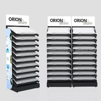 Magasin en métal acrylique, oreiller de matelas en fer, magasin de détail, vitrine en métal, tapis, drap de lit, présentoir