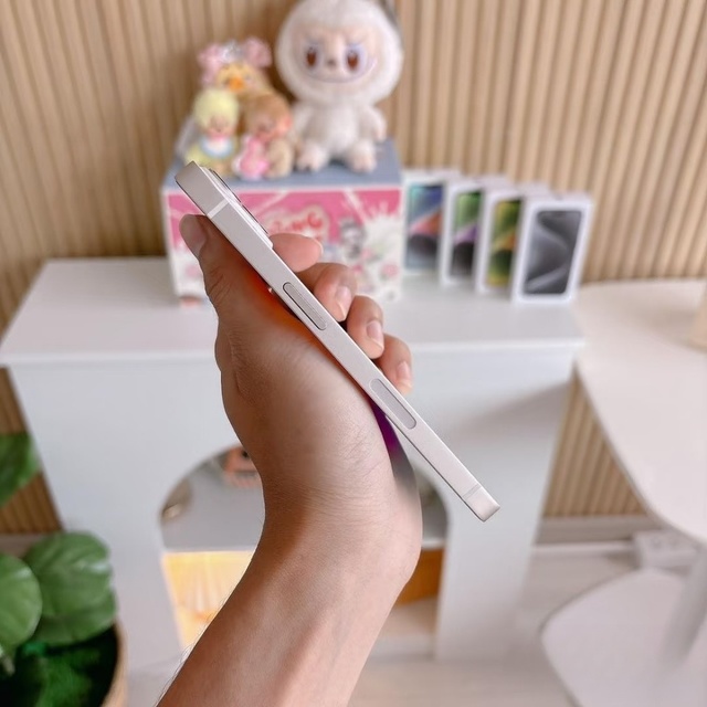 Factory Unlocked Original 13 Series 6.1" 4GB RAM 5G 24MP Rear Camera Smart Mobile Phone 128GB New US Version