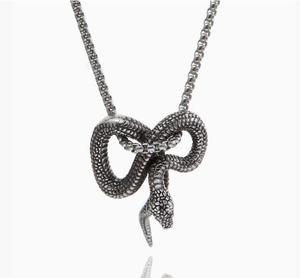Colgante de <span class=keywords><strong>serpentina</strong></span> de acero inoxidable, venta al por mayor, colgante de collar de acero de titanio con personalidad Retro Python - Product Image 1