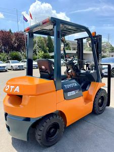 Б/у, 3 м, 3 т, дизельный вилочный погрузчик с Японией для Toyota, второй ручной дизельный двигатель, источник питания, доступный для продажи - Product Image 6