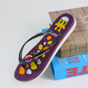 Tongs bon marché pour les vacances à la plage d'été, tongs personnalisées nécessaires, tongs unisexes décontractées du quotidien - Product Image 6