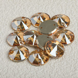 Cristalli Rivoli K9 all'Ingrosso, Strass da Cucire 8mm-14mm per Lavorazione di Abiti, Abiti da Sposa e Altri Accessori d'Abbigliamento - Product Image 1