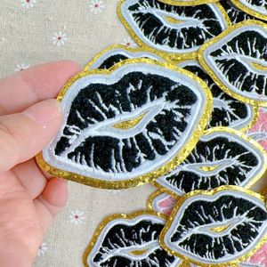 Nouveaux patchs thermocollants en chenille à paillettes dorées pour lèvres - Product Image 6
