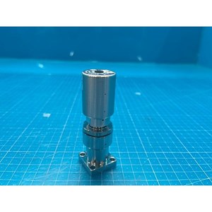 Pièces d'équipement semi-conducteur d'occasion Lam Research 810-031325-106+810-802799-115+810-013872-10+50020R-10 - Product Image 2
