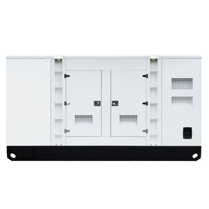 Generadores de 16-100kW Trifásicos Súper Silenciosos de 50Hz y 1800 RPM, Refrigerados por Agua, Arranque a 12V - Product Image 3