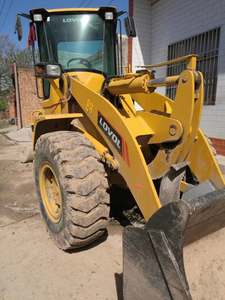 Chargeur sur pneus LOVOL 936F d'occasion bon marché Machines de construction de routes de haute qualité et performantes Shanghai - Product Image 2