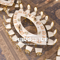 Ensemble de table et de chaises de banquet rondes en acier inoxydable et MDF pour hôtels de luxe et mariages