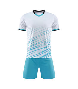 2025 Nieuwe Custom Unisex Voetbalshirts Volwassen Set Naamprint OEM Supply Service 100% Polyester Ademend Snel Droogend - Product Image 4