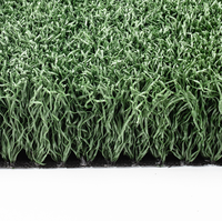 Tapis de golf en PP de 40 mm avec une densité de 57960 poils/m² et une largeur de rouleau de 2 m pour la pratique sur le practice de golf