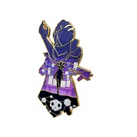 Desain Pin Kerah Glitter Kustom Grosir Gaya Anime Kerajinan Logam Kustom Suvenir Populer Pin Enamel Keras dengan Kaca Berwarna