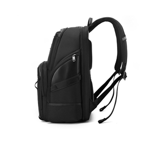 Mochila Ejecutiva Antirrobo Unisex de Nylon y Cuero Premium, Mochila Profesional para Portátil, Mochila Universitaria, Mochila de Viaje - Product Image 6