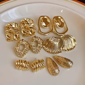 2024 nueva llegada joyería de moda aguja de plata gotas de Metal orejas irregulares pendientes simples al por mayor pendientes de oro mujeres 2024