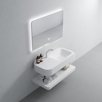 Cermin LED Vanity Kamar Mandi Dinding dari Batu Buatan Mewah dengan Kabinet Material Solid Surface untuk Hotel Modern