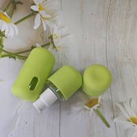 Botol pelembab plastik bulat silinder 30ml warna hijau desain baru botol alas bedak wadah kosong produsen kemasan kosmetik