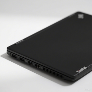 ThinkPad T14S-G3 kinh doanh máy tính xách tay với I5-1245U 8GB RAM - Product Image 5