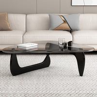 Table à thé en verre avec structure métallique, design moderne pour petit appartement, salon, meubles de maison, durable et écologique