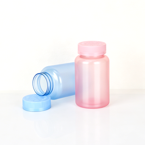 Bouteille en PET givré de qualité médicale de 100 ml, bouteille pour compléments alimentaires, bouteille pour pilules pharmaceutiques, bouteille en plastique avec bouchon à vis - Product Image 1