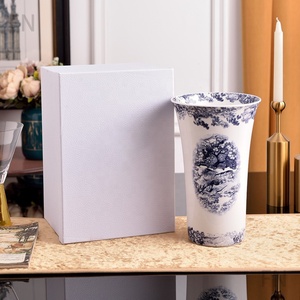 Vase en céramique de luxe pour la décoration de la maison, la véranda, le salon, la table, le bureau - Product Image 5