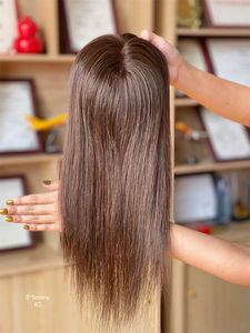 Pelo de mujer base mono marrón de 5x5 pulgadas pelo virgen crudo de 16 pulgadas al por mayor con 4 pinzas listas para enviar - Product Image 3