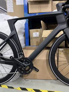 Bicicleta de Carretera Ligera R10 Pro de 22 Velocidades, de Fibra de Carbono, con Frenos de Disco, Diseño Aerodinámico, Versión Deportiva R10-Sports 22, en Oferta - Product Image 6