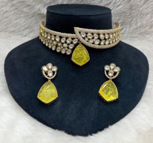 Conjunto de collar chapado en oro de diseñador para mujer, hermosas gargantillas Dalk Polki únicas para boda y fiesta, diferentes formas - Product Image 3