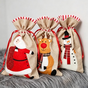 Wholesale Burlap <b>Christmas</b> <b>Gift</b> <b>Bag</b> Set Felt Applique Cartoon Figure Striped Cuff Drawstring Treat Pouch Ornament - Product Image 2