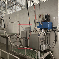 Évier de désinfection pour couteaux à moteur en acier inoxydable, à commande au pied, intégré, désinfection sans contact, longue durée de vie, abattoir