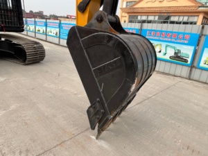 Good Quality Used SANY SY215 Excavator Low Hours Well Maintained Perfect For Construction And Earthmoving - Product Image 3