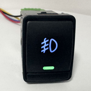 Nissan Navara <span class=keywords><strong>NP300</strong></span>パスファインダーX-Trail用12V 3A LEDライトプッシュスイッチフォグ駆動スポットリアカーライトロッカースイッチボタン - Product Image 1