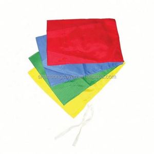 Cordón Delimitador de Cricket Más Vendido con Banderas de Colores y Asta de Fibra de Vidrio para Marcación Reflectante - Product Image 2