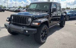 Jeep Gladiator Sport 4x4 2024 d'occasion, conduite à gauche, sièges en cuir, caméra de recul, écran tactile, phares au xénon, bon état - Product Image 3