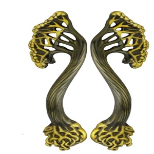 Manija de puerta oculta Manija oculta moderna Manija al ras elegante para gabinetes interiores de vidrio de madera Cajones y uso de oficina - Product Image 1