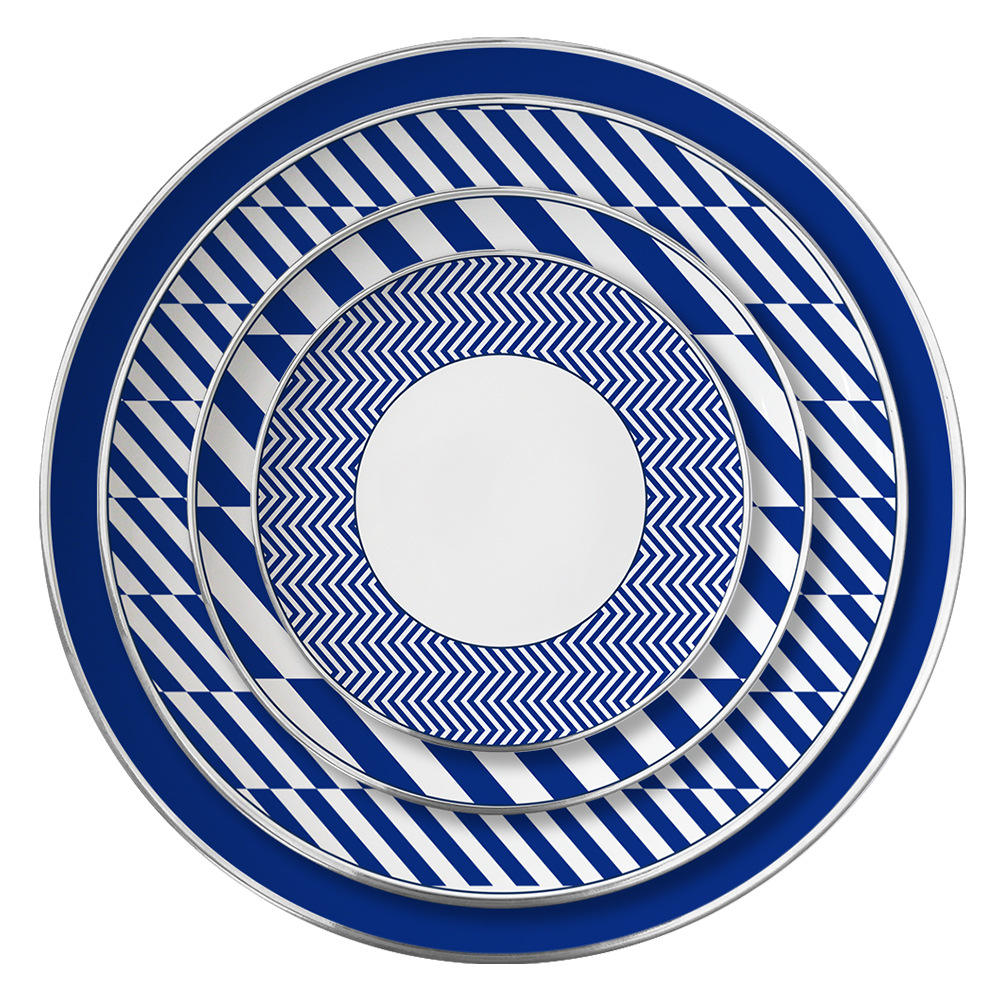 ชุดสี่ชิ้น