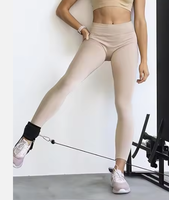 Attaches de câble de confort réglables pour les femmes de gymnastique Extensions de jambes antidérapantes avec sangles de cheville Accessoires de machine à câble