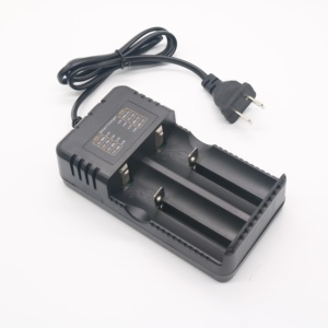 18650 sạc 3.7V Pin <span class=keywords><strong>Lithium</strong></span> thông minh chạy ánh sáng sạc 26650 21700 Dual-Slot dual-sạc với cáp - Product Image 5