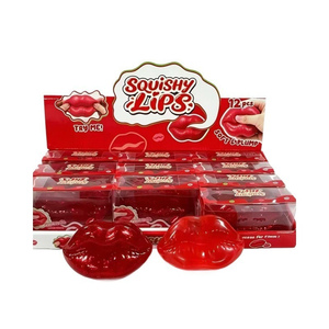 Grandes lèvres rouges, jouet à presser en forme de lèvres rouges sexy, jouet anti-stress simulant le sucre de malt - Product Image 5