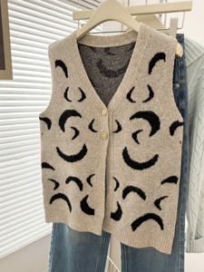 Chaleco de punto sin mangas con cuello en V y botones para mujer, estampado curvo, suelto, para otoño e invierno, ropa exterior para superponer, venta al por mayor - Product Image 2