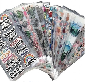 Vinilos Adhesivos Personalizados UV al por Mayor para Vasos de Plástico y Metal de 16oz y 20oz con Acabado Suave para Halloween, Diseños de Hierba - Product Image 1