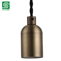 Support de lampe E27 moderne par Colshine Douille en métal durable pour des connexions fiables de lampes suspendues