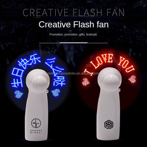 Mini Ventilatore Portatile a LED con Batteria, Luci Lampeggianti, Scritte Personalizzabili, Pubblicità Creativa, Supporta B T S BT21 - Product Image 5
