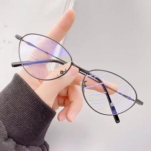 Gafas Ópticas Plateadas con Montura Completa Estilo Ojo de Gato, Lentes Transparentes, Montura Mediana para Mujer 2024 - Product Image 4