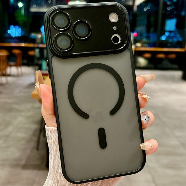 Magnetic Wireless Charging Supported PC Phone Case Designed case for iPhone 17 air 16 15 14 Plus 13 12 11 Pro Max Smartphones